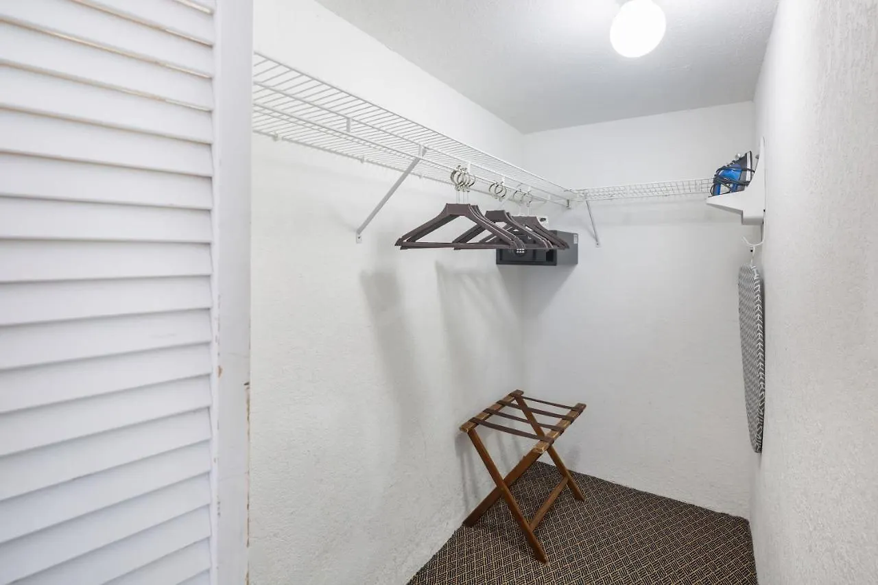 Martinique Suite 108 Key West Holiday home